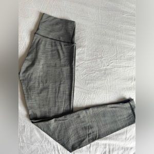 Lululemon Wunder Under Leggings - Size 10/28”
